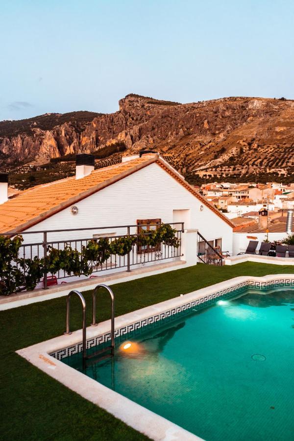 Hotel Sierra De Huesa Exterior photo