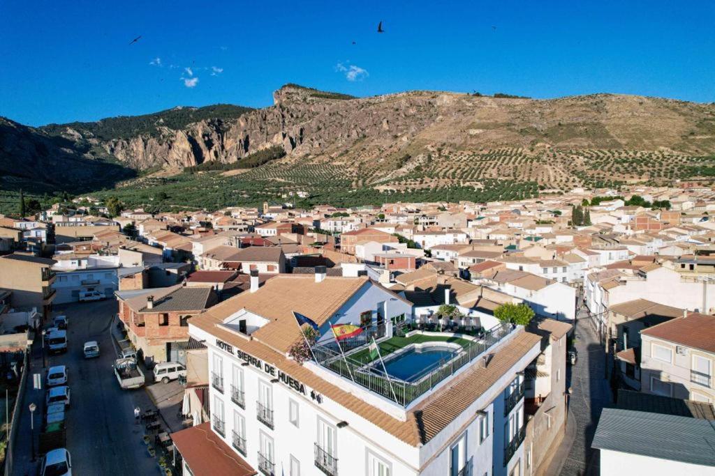 Hotel Sierra De Huesa Exterior photo