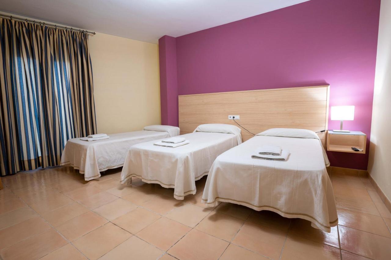 Hotel Sierra De Huesa Exterior photo
